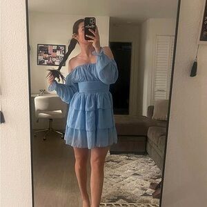 Elegant Light Blue Women's Dress